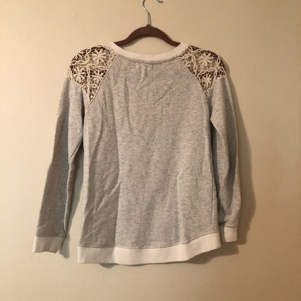 Sweater - Picture 2 of 4